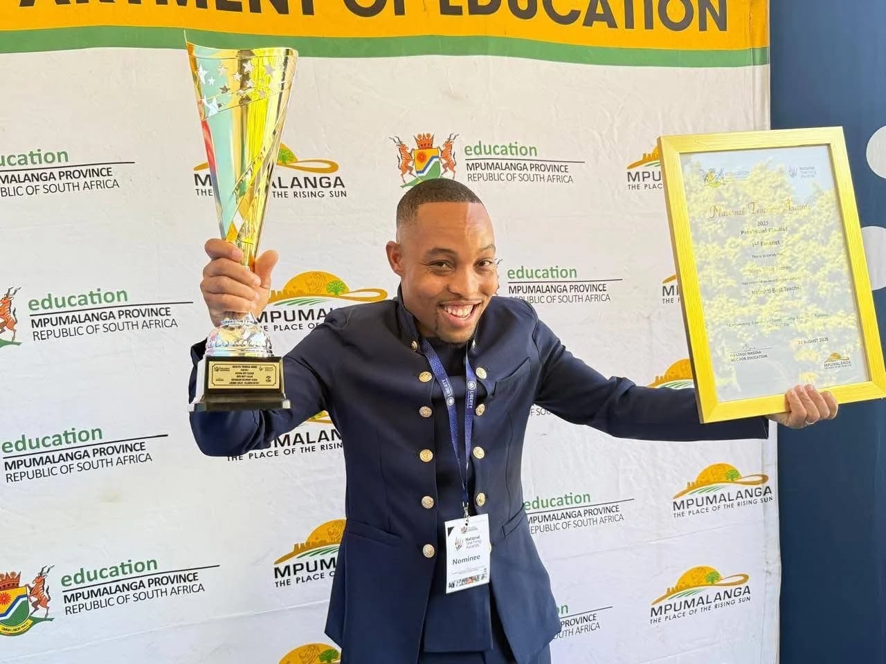 Mpumalangaâs Thulani Sibiya crowned National Best Teacher