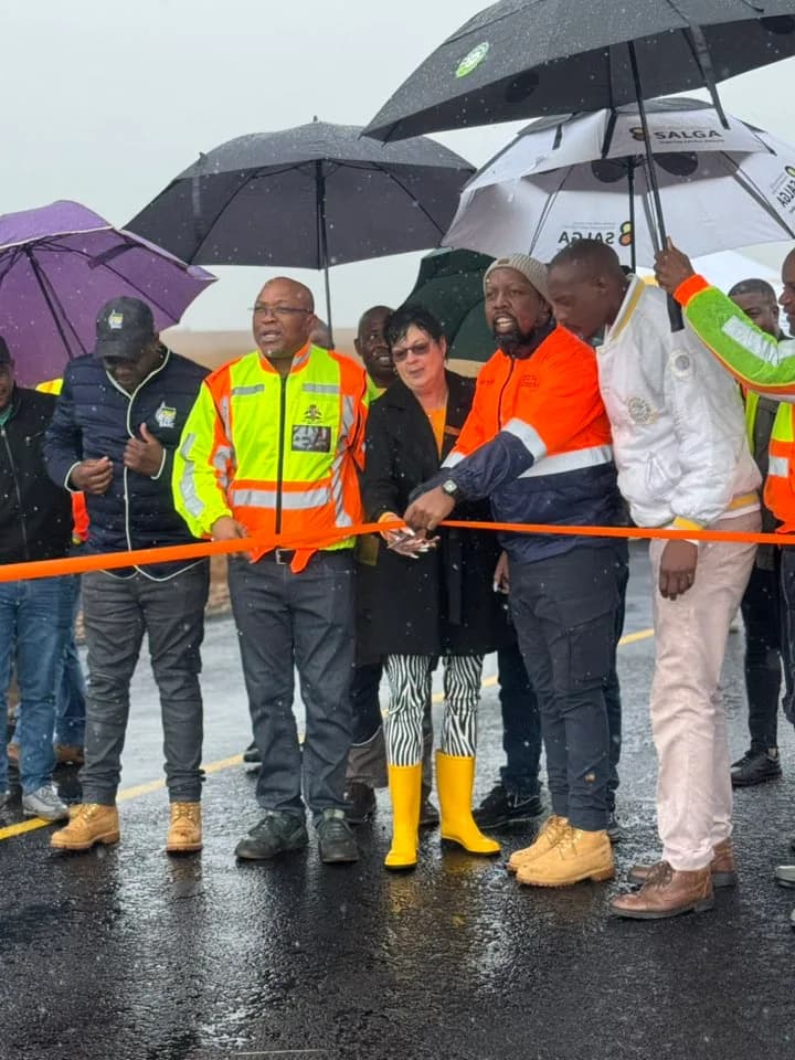 Carolina to Chrissiesmeer Road Officially Reopens