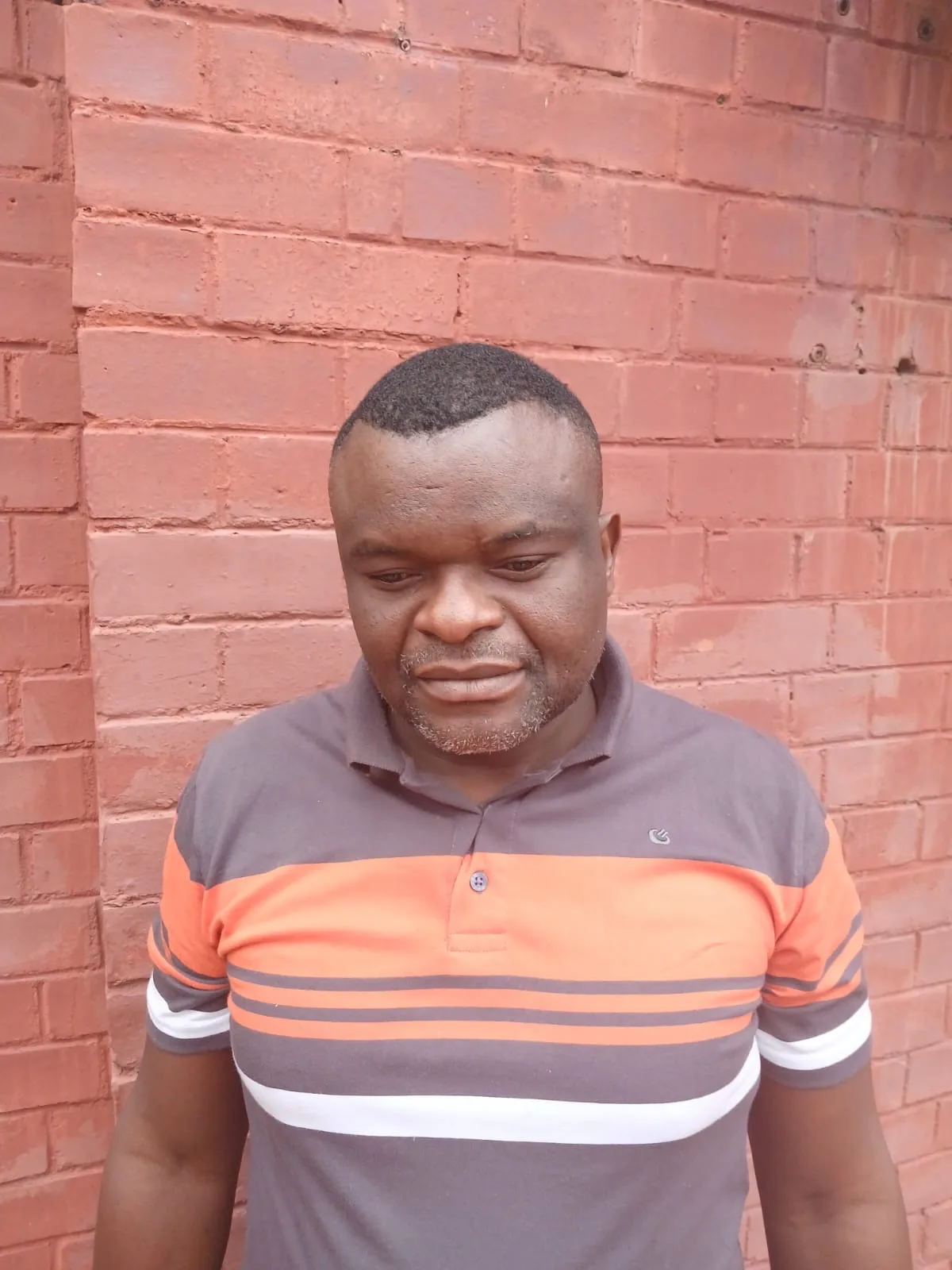 Foreign National Arrested with 582 Passports