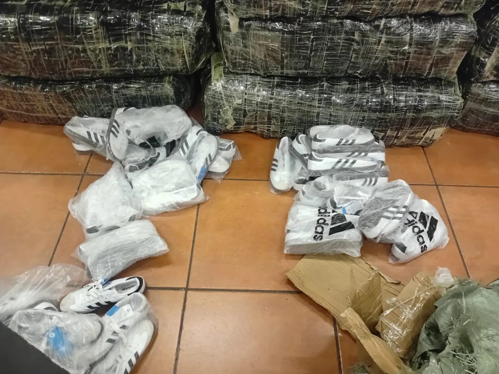 Fake Goods Seized on N4
